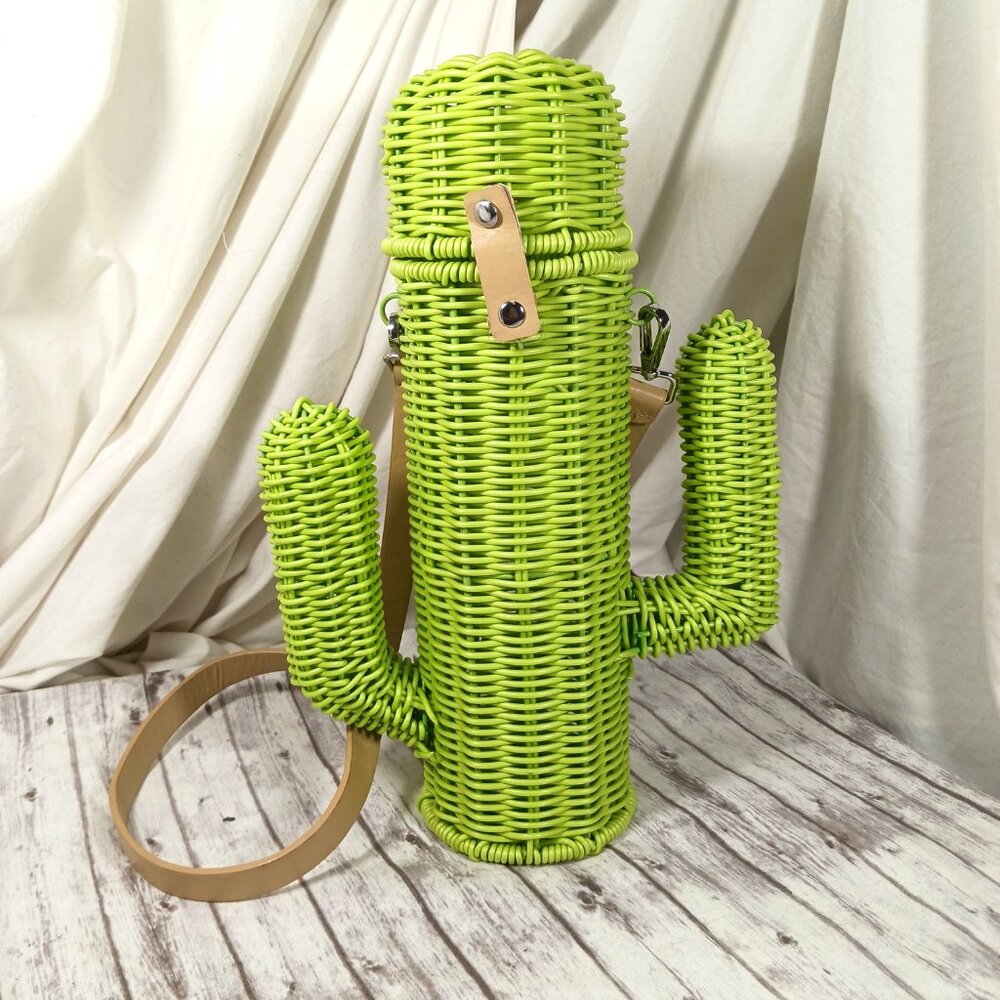 Ciroa Hello Summer Wine Btl Tote Lime Green Cactus Resin Wicker Picnic Strap 13"